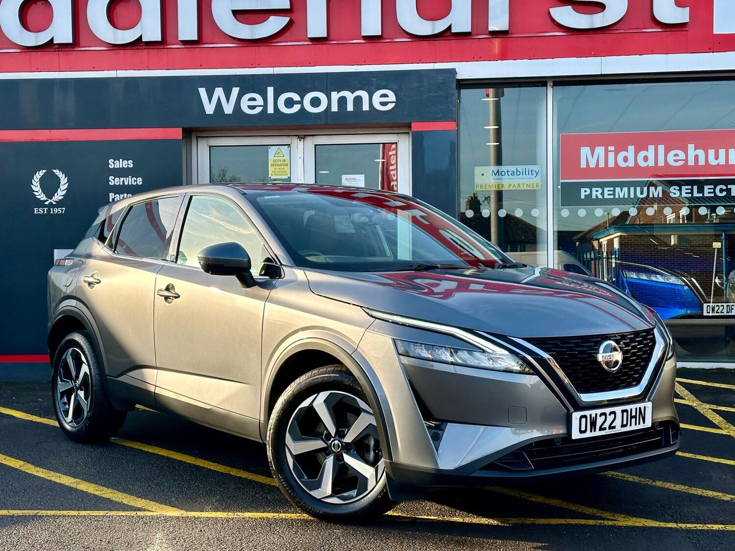 Used NISSAN QASHQAI 2022 Grey in St. Helens, Merseyside Middlehurst