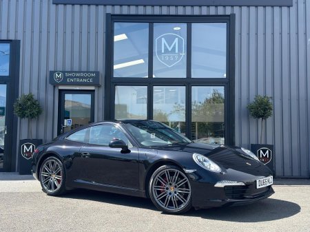 PORSCHE
